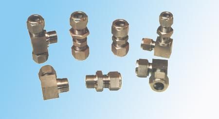 YZG1鋼制雙卡套管接頭