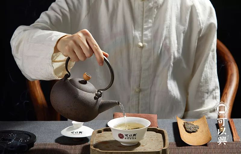 茶韻生金 品茗之道，亦是一種高級(jí)的投資與享受